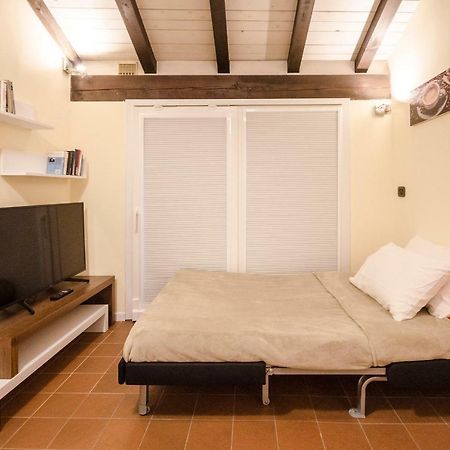 דירות בולוניה Ca' Di Leo, Private Terrace In Historical Center מראה חיצוני תמונה